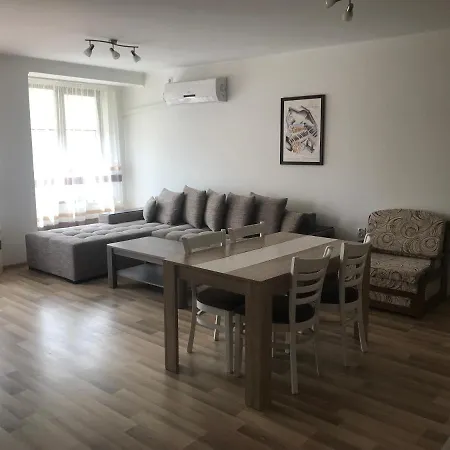 Zornica In Konukevi Obzor
